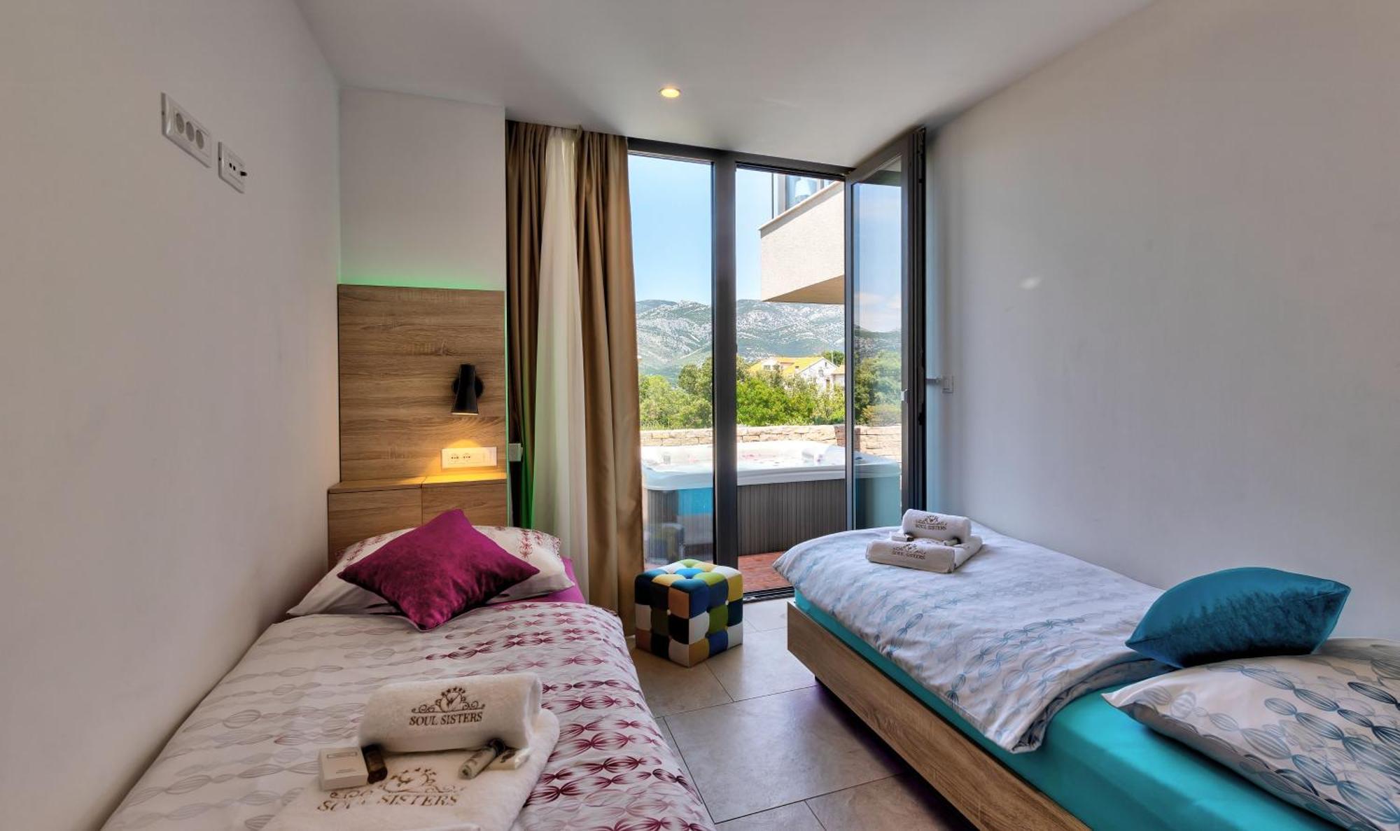 Villa Soul Sisters Zrnovo Bilik gambar